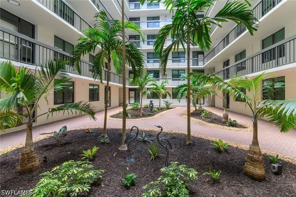 591 Seaview Court Marco Island FL 34145