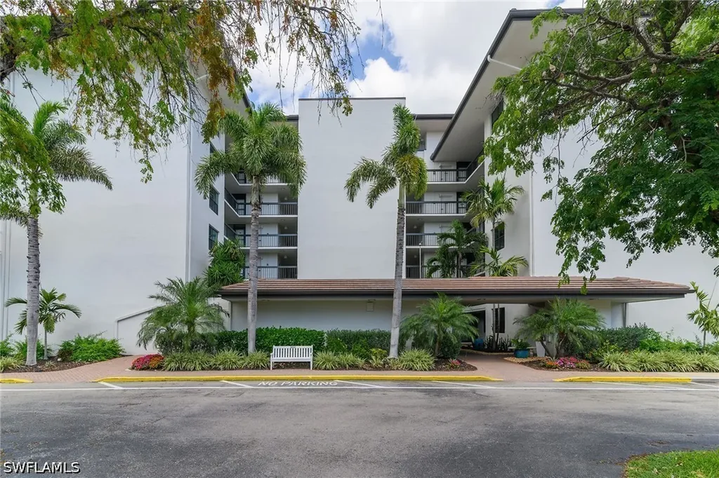 591 Seaview Court Marco Island FL 34145