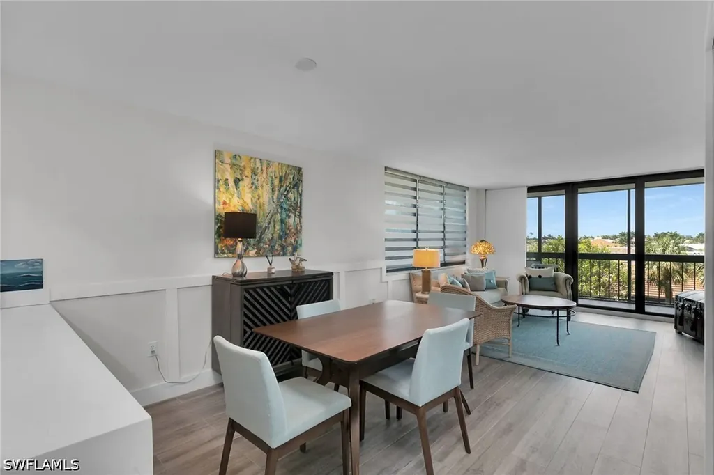 591 Seaview Court Marco Island FL 34145