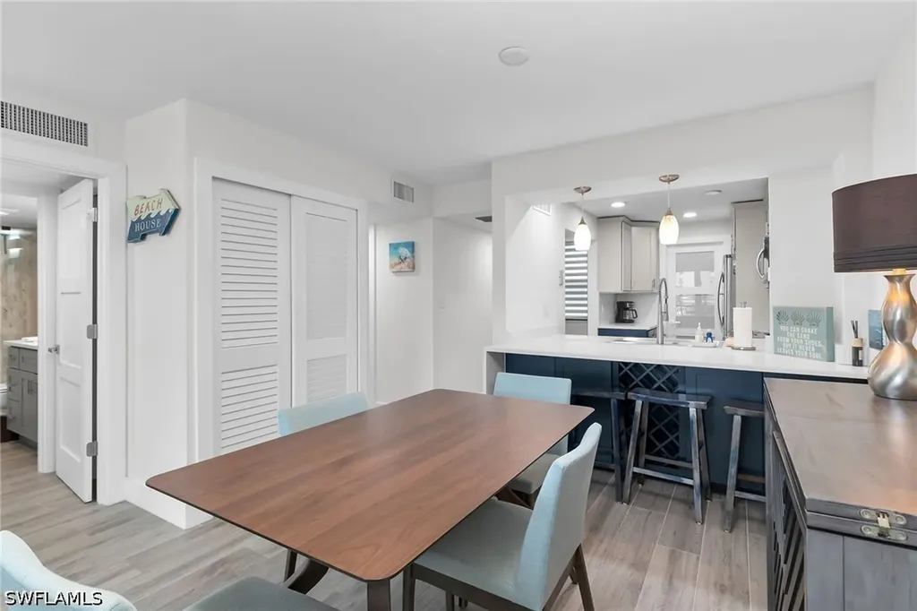591 Seaview Court Marco Island FL 34145