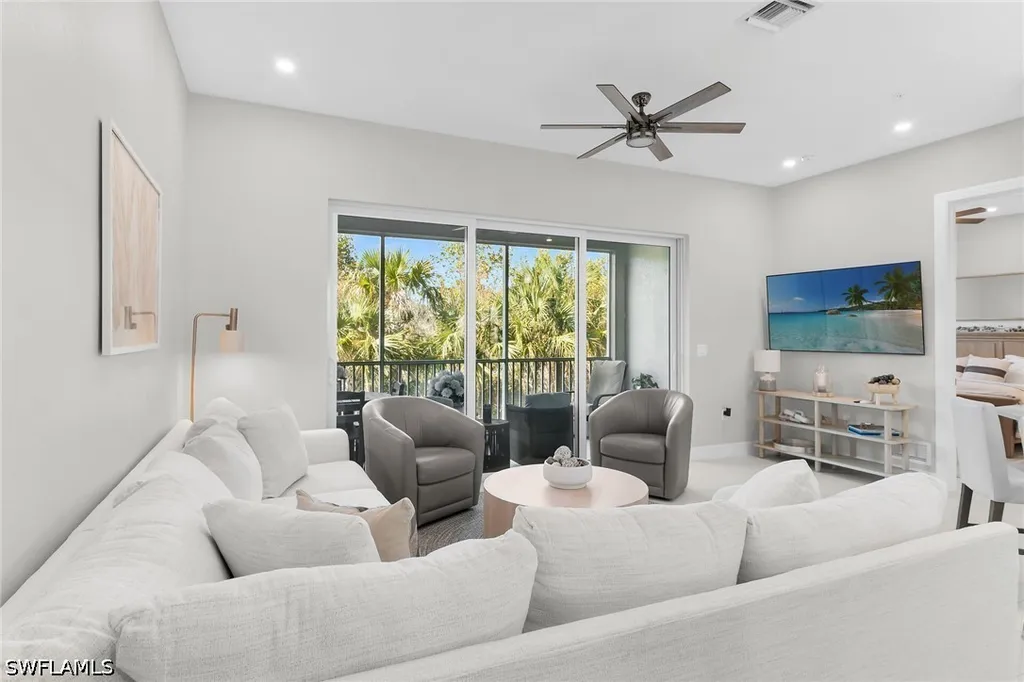 268 Indies Drive E Naples FL 34114