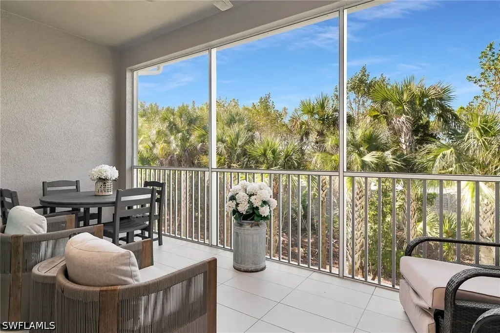 268 Indies Drive E Naples FL 34114