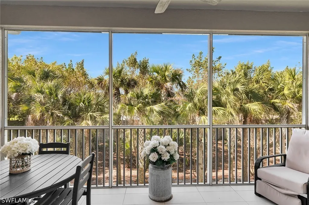 268 Indies Drive E Naples FL 34114