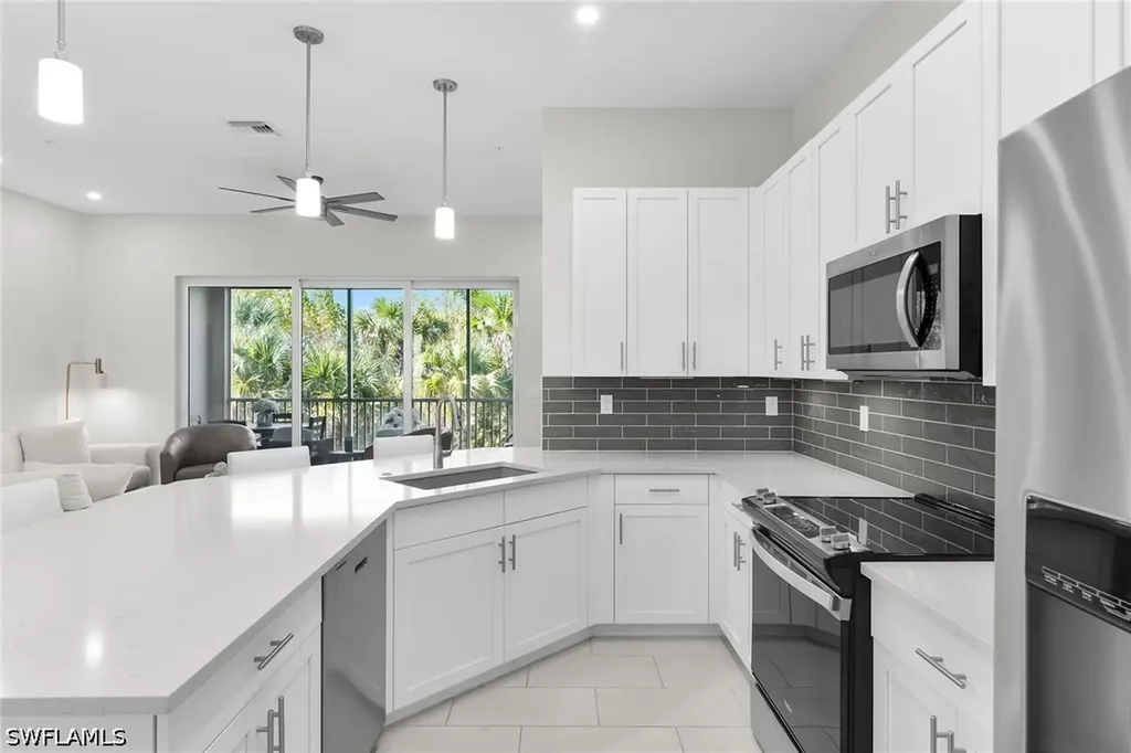 268 Indies Drive E Naples FL 34114