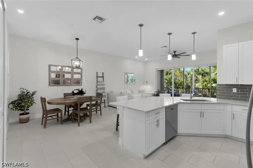 268 Indies Drive E Naples FL 34114