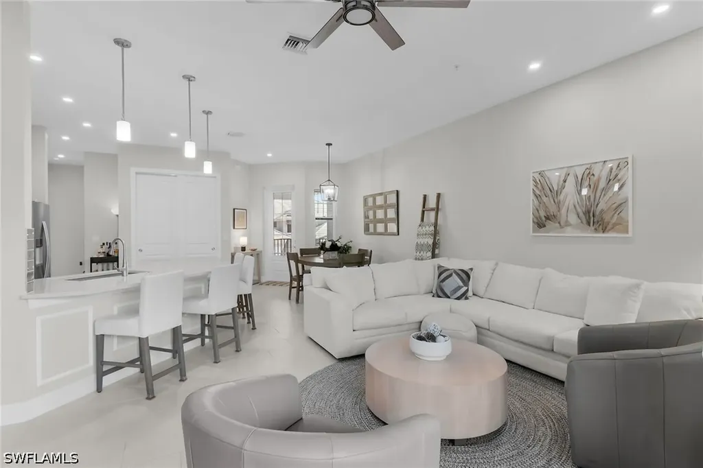 268 Indies Drive E Naples FL 34114