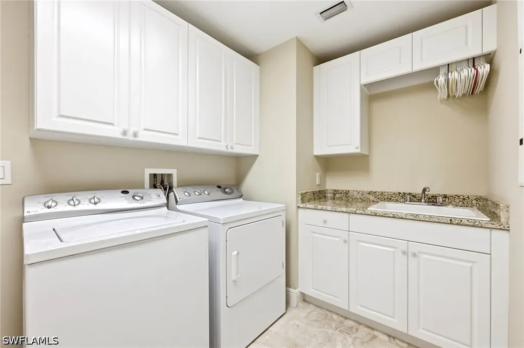 265 Indies Way Naples FL 34110