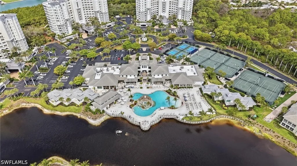 265 Indies Way Naples FL 34110