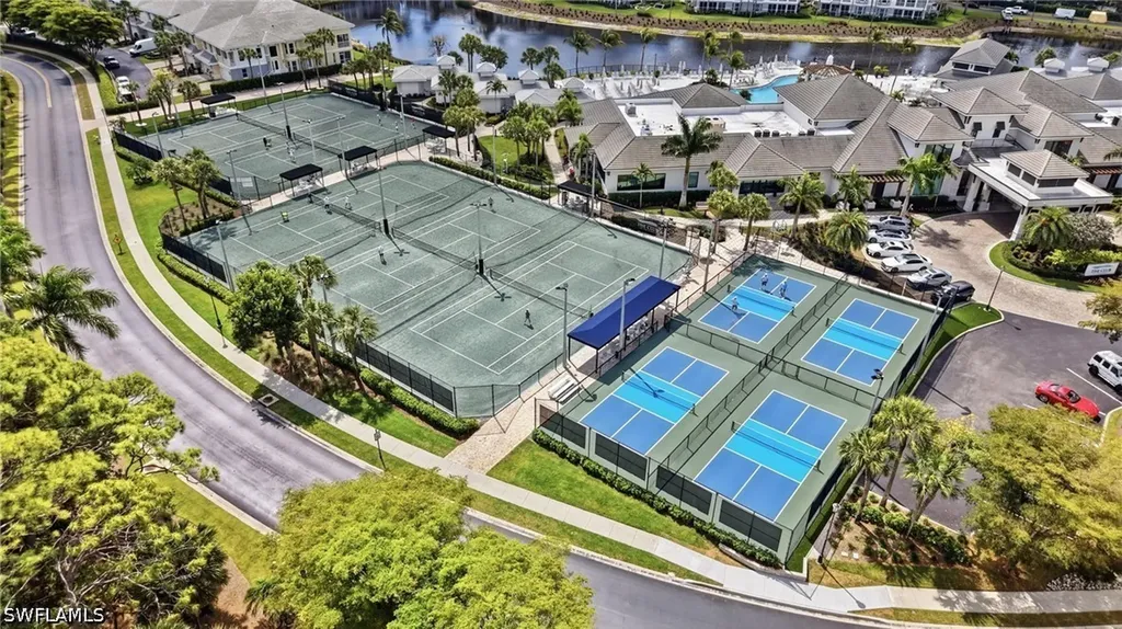 265 Indies Way Naples FL 34110