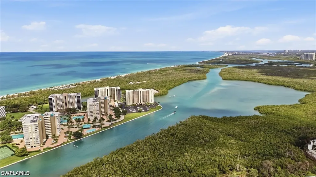 265 Indies Way Naples FL 34110