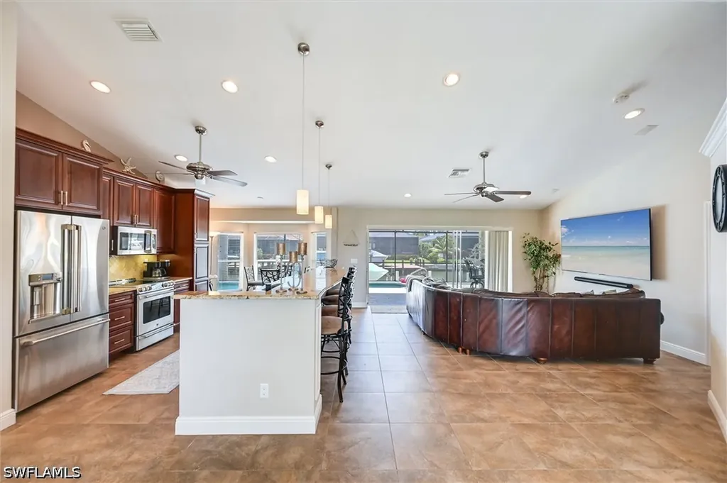 458 Waterleaf Court Marco Island FL 34145
