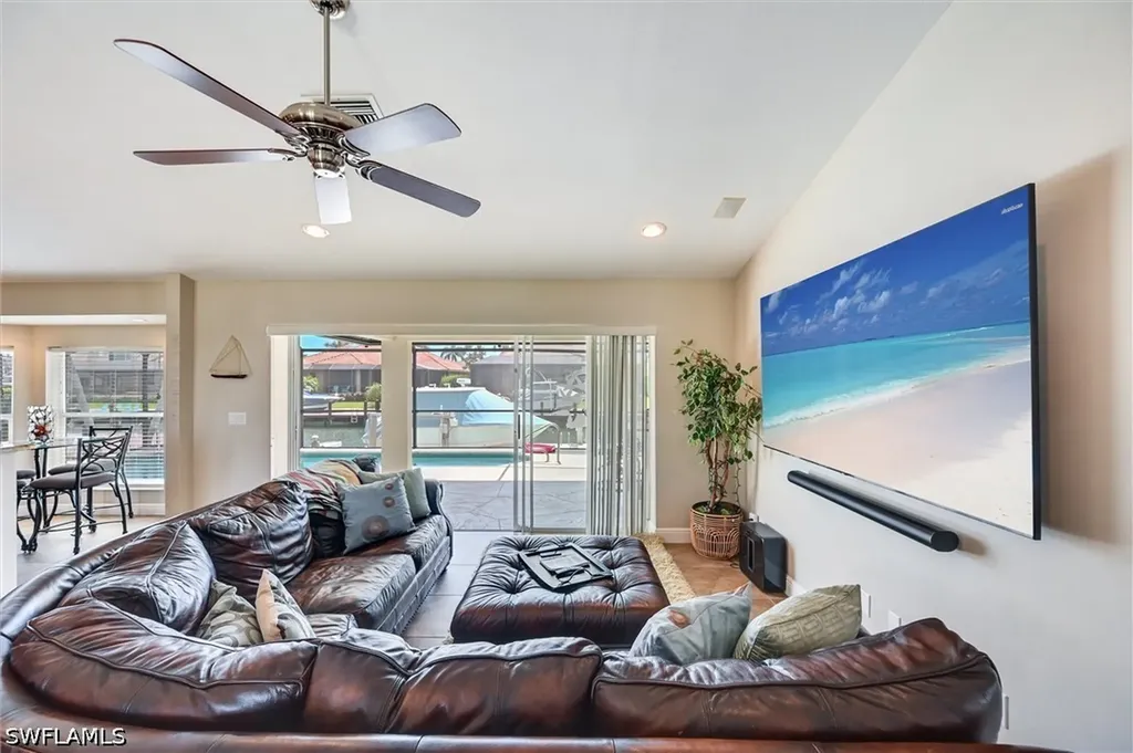 458 Waterleaf Court Marco Island FL 34145