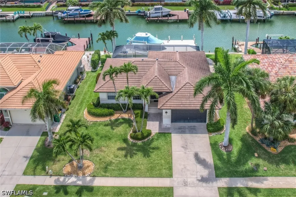 458 Waterleaf Court Marco Island FL 34145