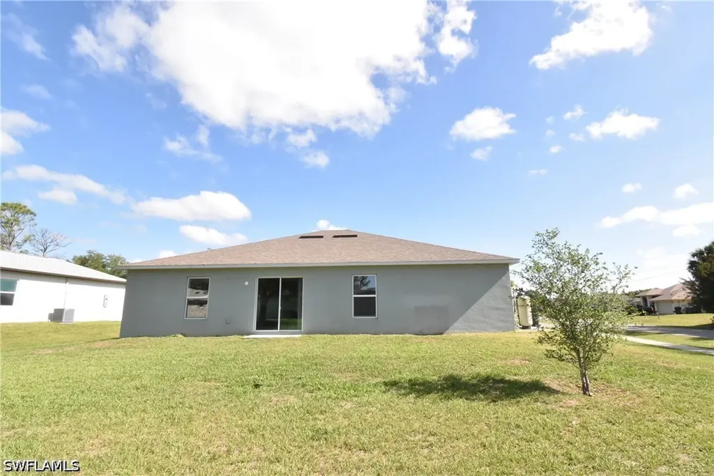 3503 Samoa Avenue North Port FL 34287