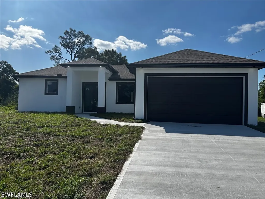 1126 Milwaukee Boulevard Lehigh Acres FL 33974