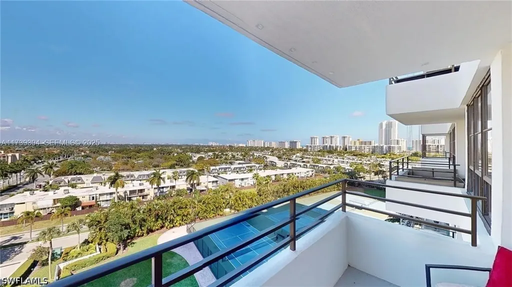 600 N Three Slands Boulevard Hallandale FL 33009-2888