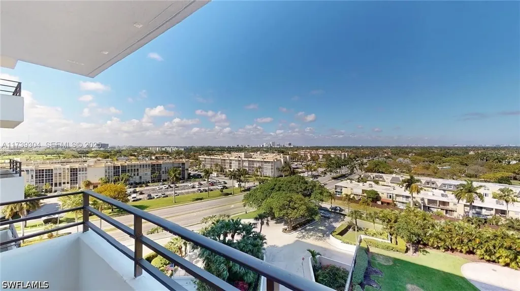 600 N Three Slands Boulevard Hallandale FL 33009-2888