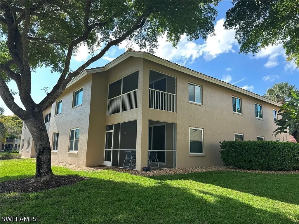 6820 Huntington Lakes Circle Naples FL 34119