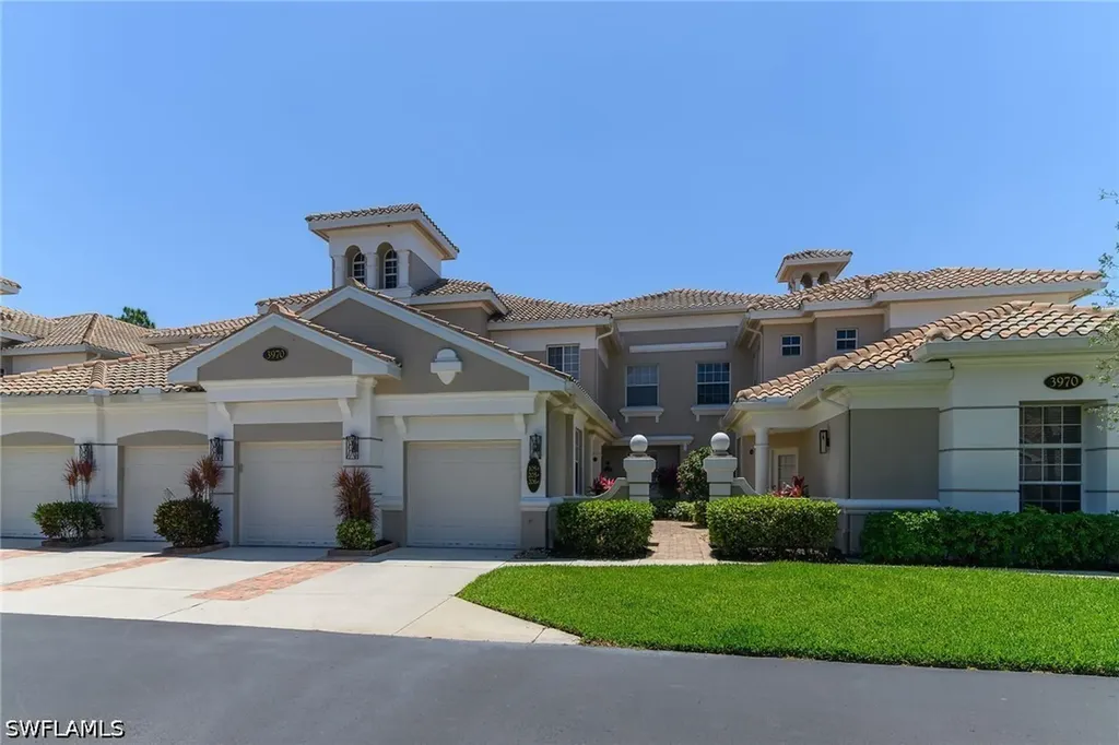 3970 Deer Crossing Court Naples FL 34114
