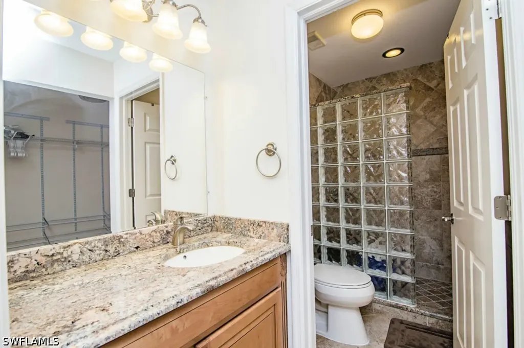 180 Furse Lakes Circle Naples FL 34104