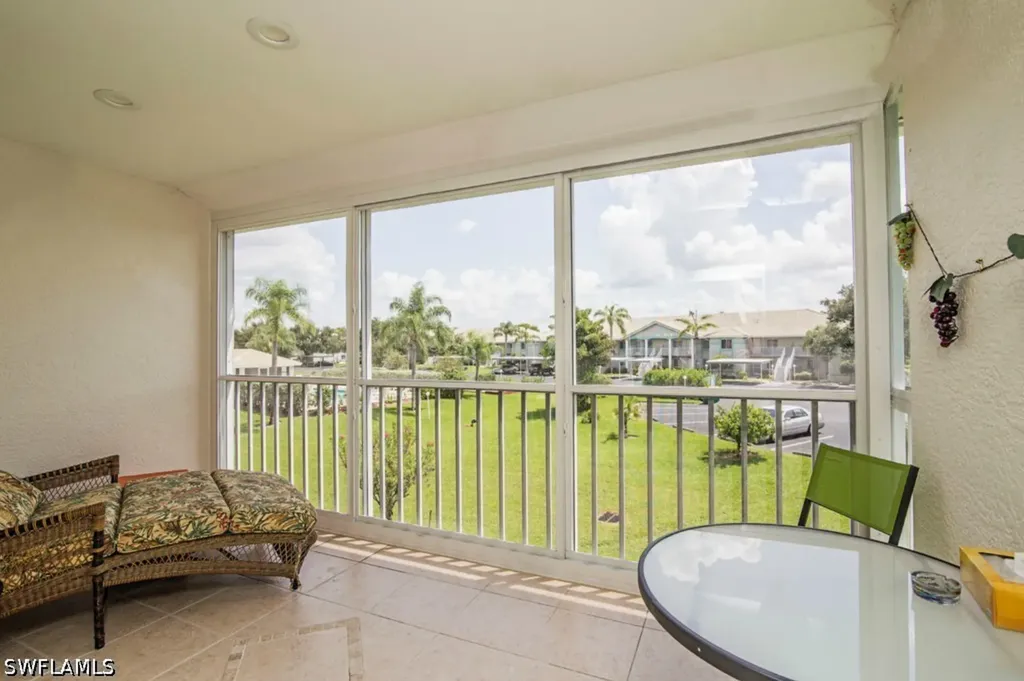 180 Furse Lakes Circle Naples FL 34104