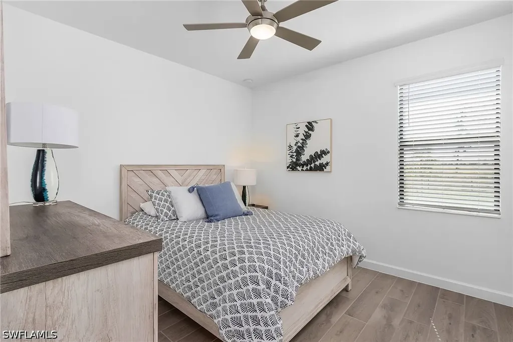 20210 Kingmont Drive Estero FL 33913