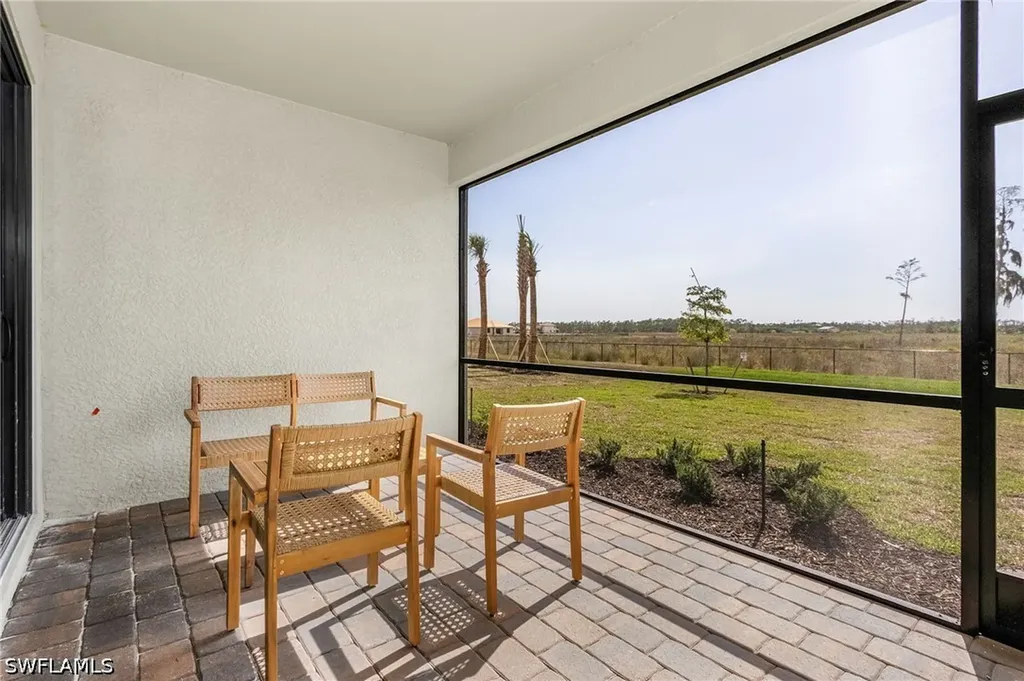 20210 Kingmont Drive Estero FL 33913