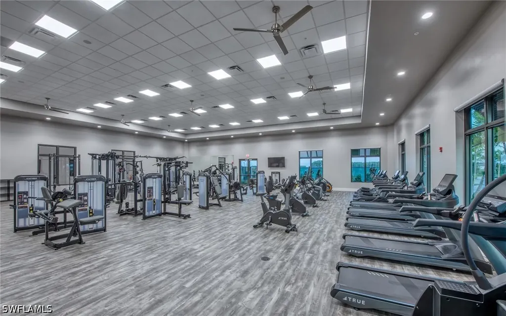 20210 Kingmont Drive Estero FL 33913