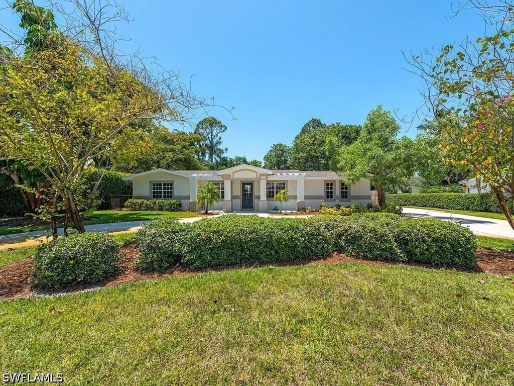 1471 Mandarin Road Naples FL 34102