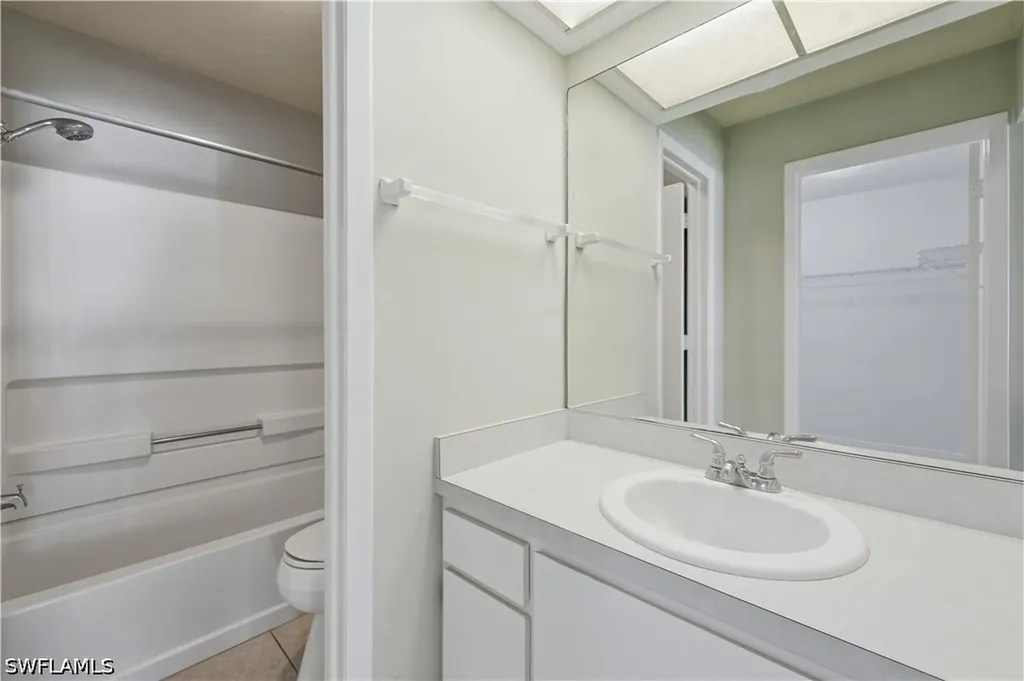 4230 Jack Frost Court Naples FL 34112