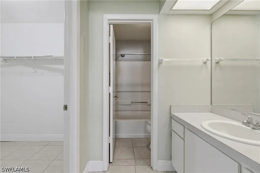 4230 Jack Frost Court Naples FL 34112