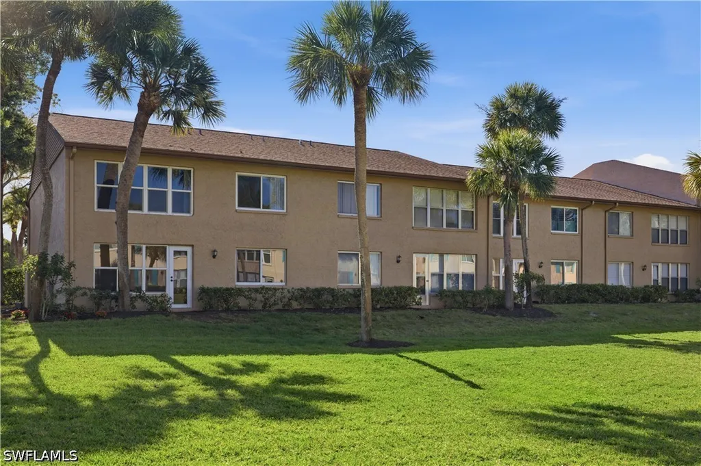 4230 Jack Frost Court Naples FL 34112