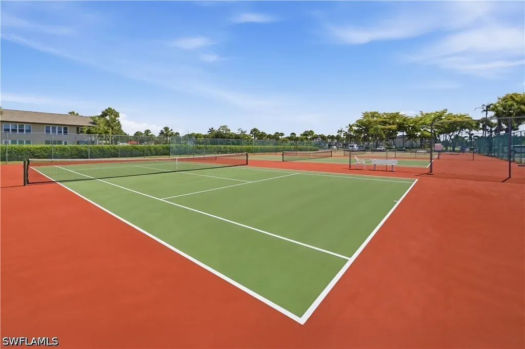 4230 Jack Frost Court Naples FL 34112