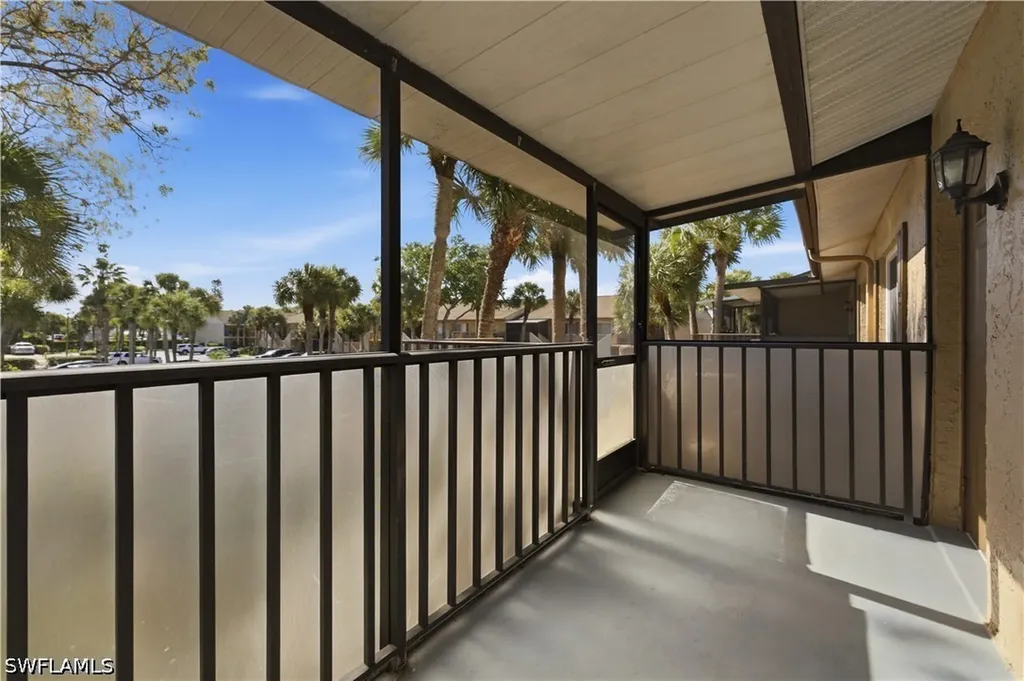 4230 Jack Frost Court Naples FL 34112