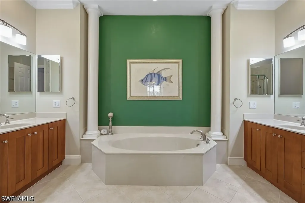 9219 Corfu Court Naples FL 34114