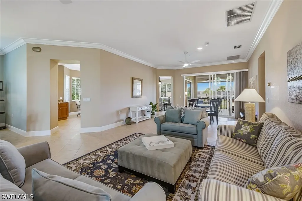 9219 Corfu Court Naples FL 34114