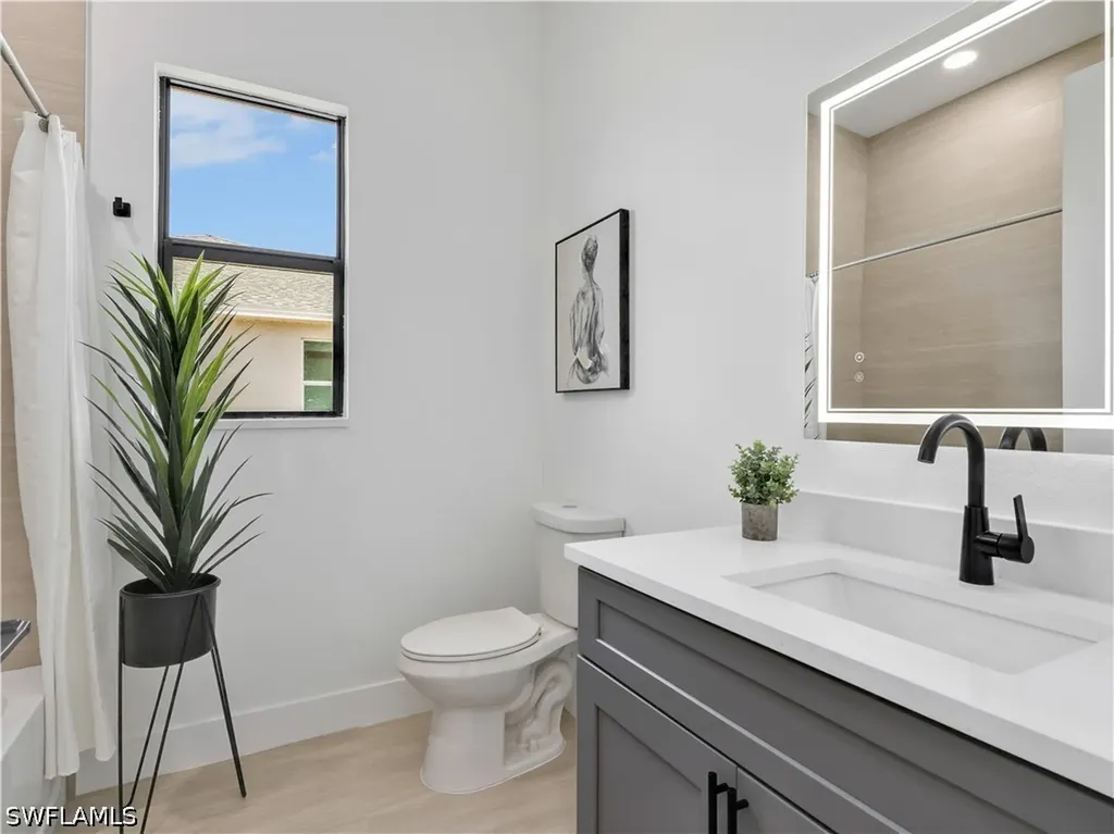 1310 NW 11th Terrace Cape Coral FL 33993