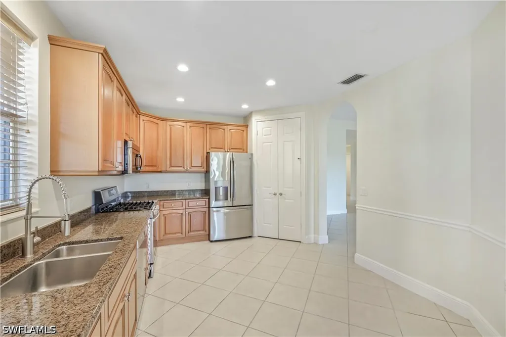 9142 Cherry Oaks Lane Naples FL 34114