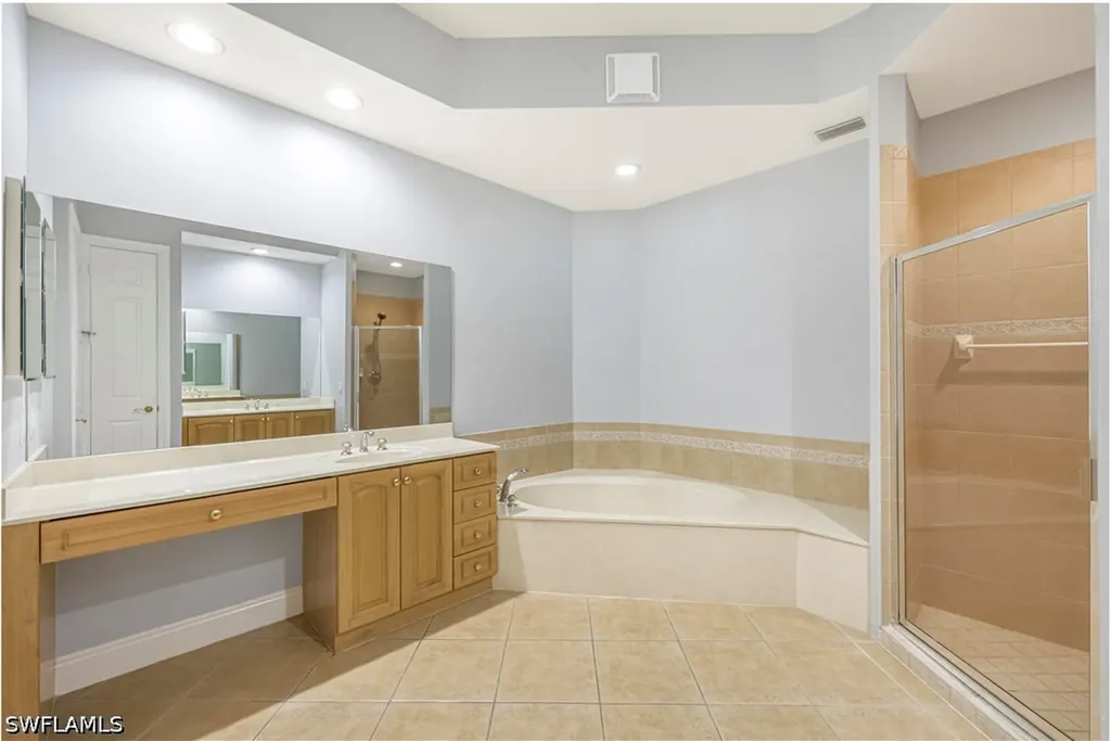 9142 Cherry Oaks Lane Naples FL 34114