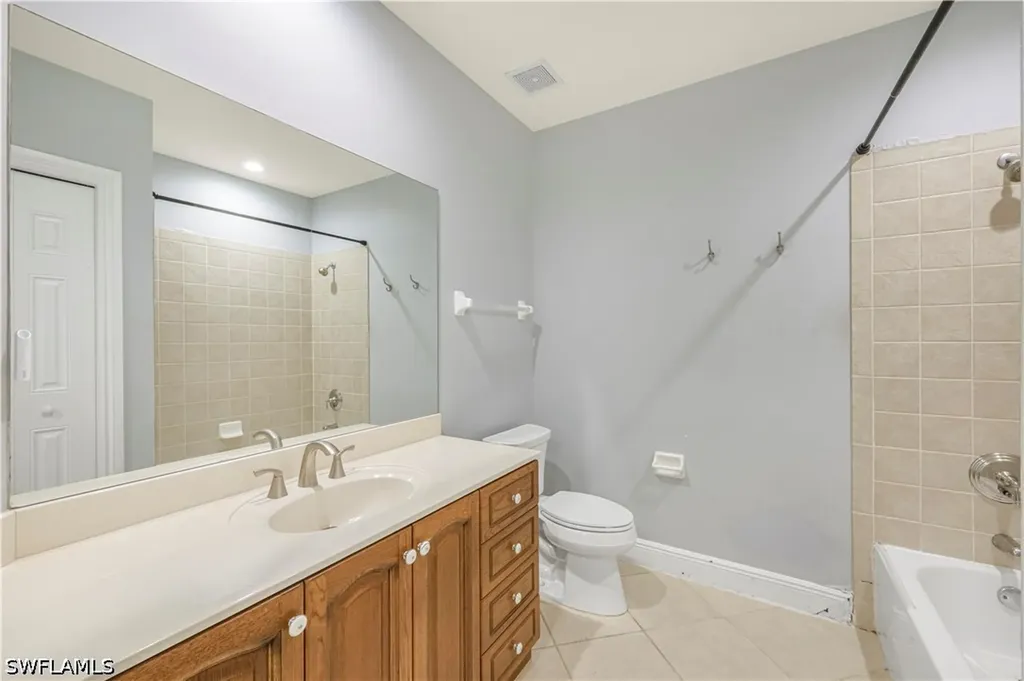 9142 Cherry Oaks Lane Naples FL 34114