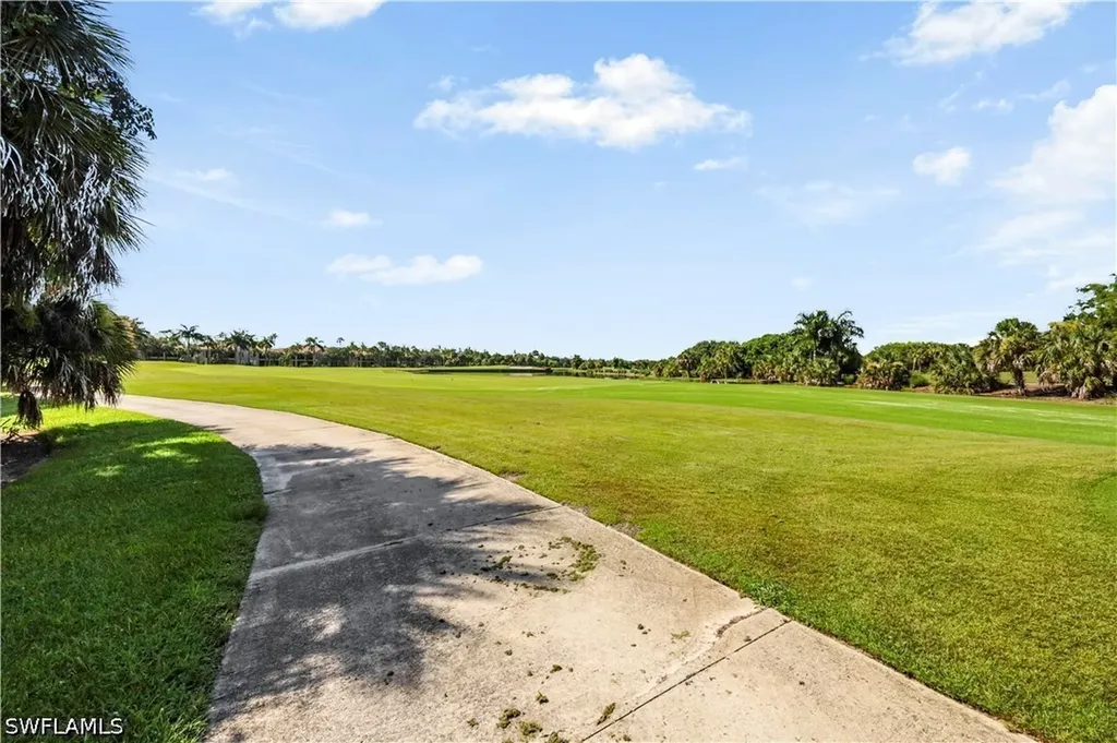 9142 Cherry Oaks Lane Naples FL 34114