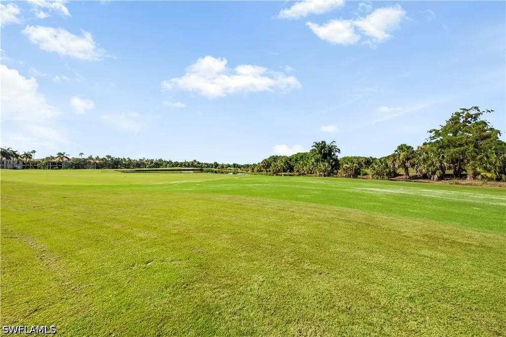 9142 Cherry Oaks Lane Naples FL 34114