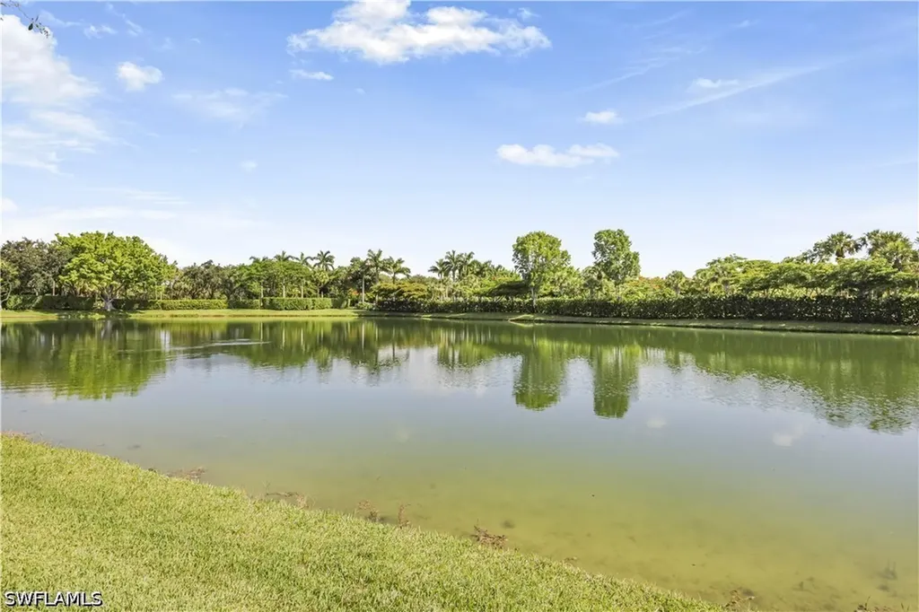 9142 Cherry Oaks Lane Naples FL 34114