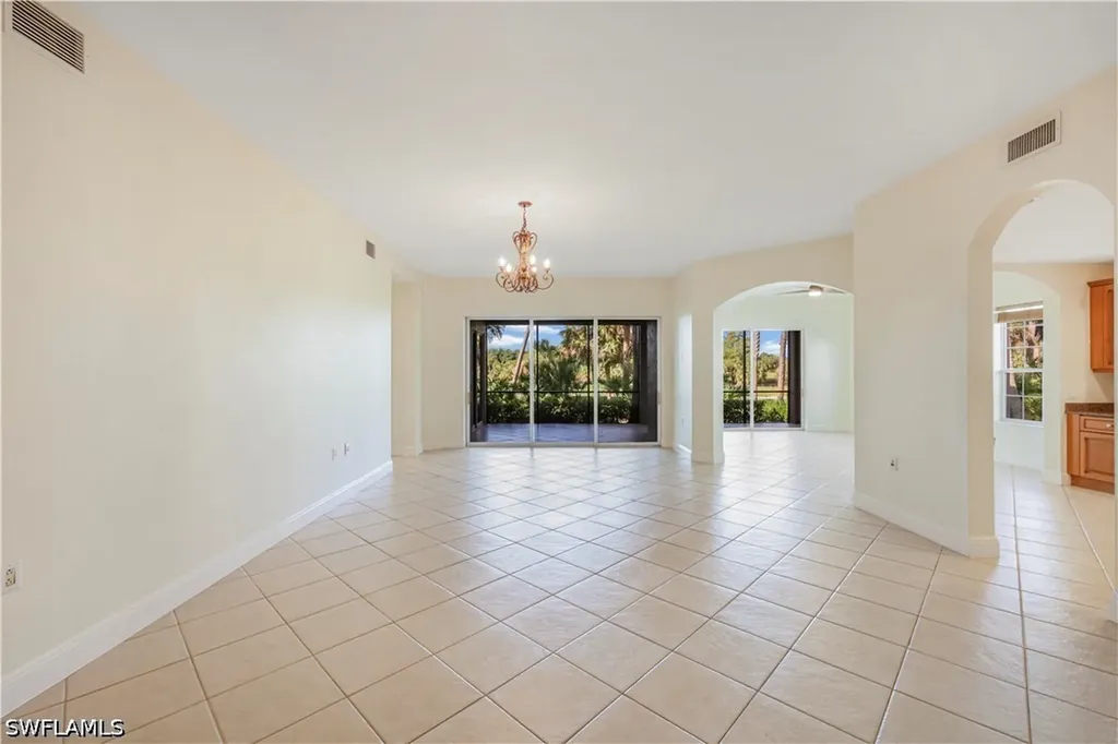 9142 Cherry Oaks Lane Naples FL 34114