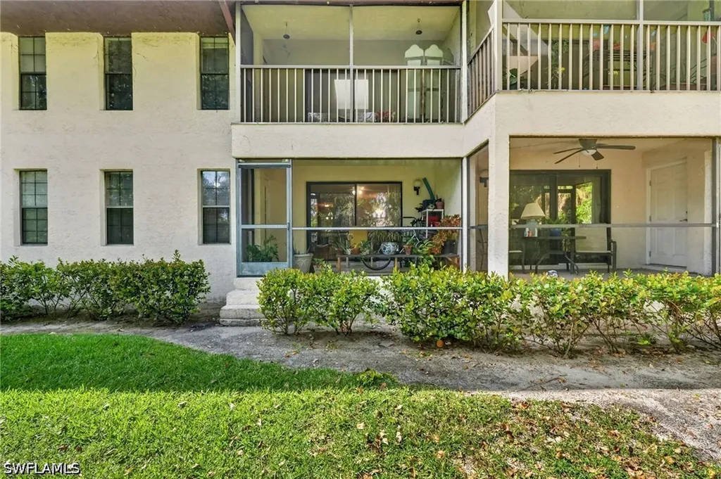 5232 Treetops Drive Naples FL 34113