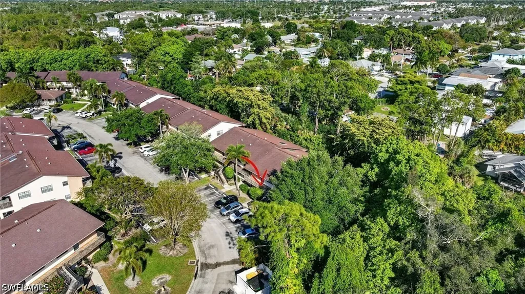 5232 Treetops Drive Naples FL 34113