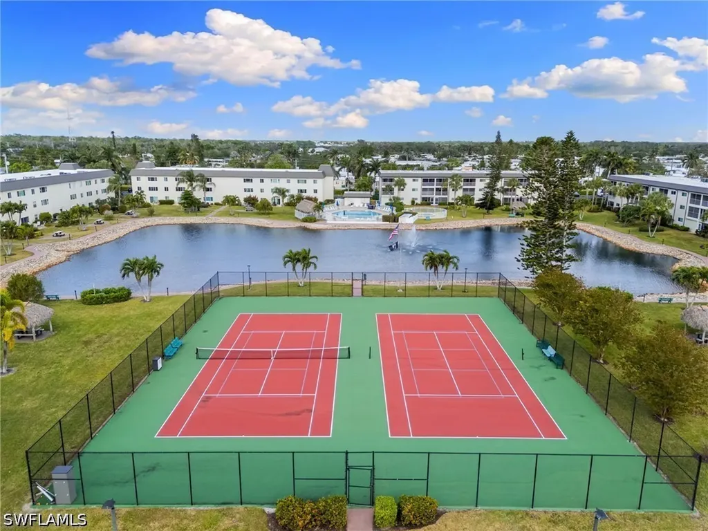 1024 Manatee Road Naples FL 34114