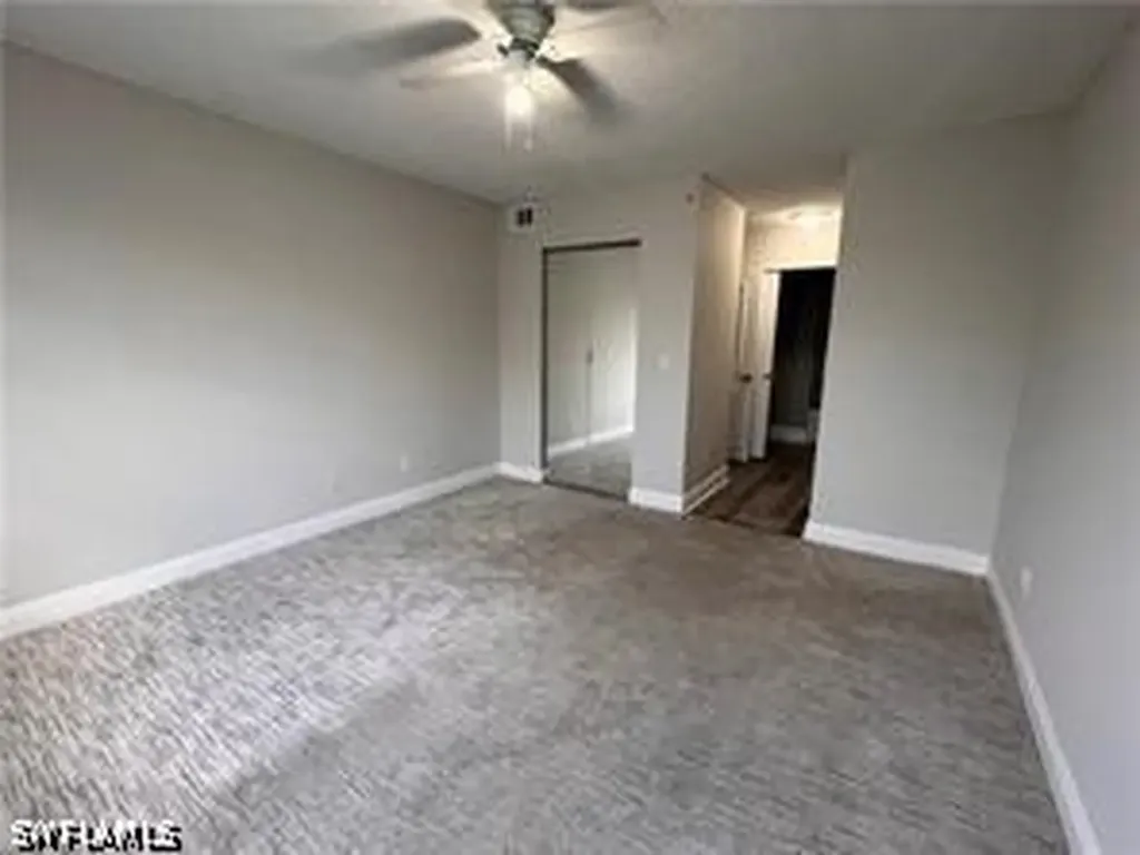 1240 Wildwood Lakes Boulevard Naples FL 34104