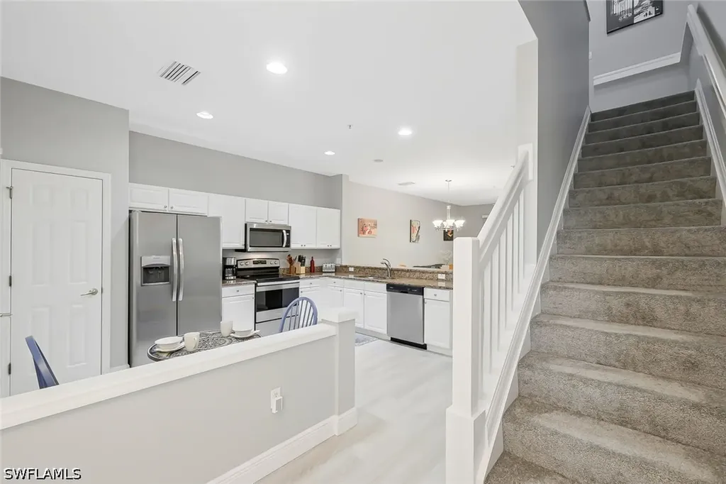 836 Hampton Circle Naples FL 34105