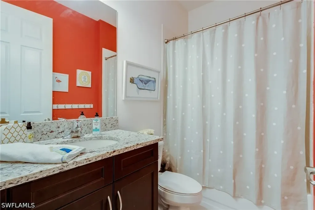 13755 Luna Drive Naples FL 34109